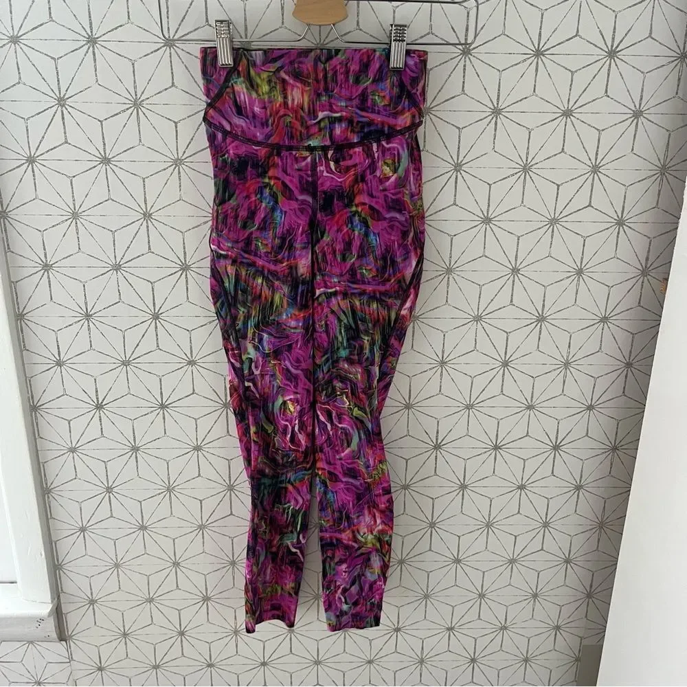 Lululemon Base Pace High-Rise Running Tight 25
